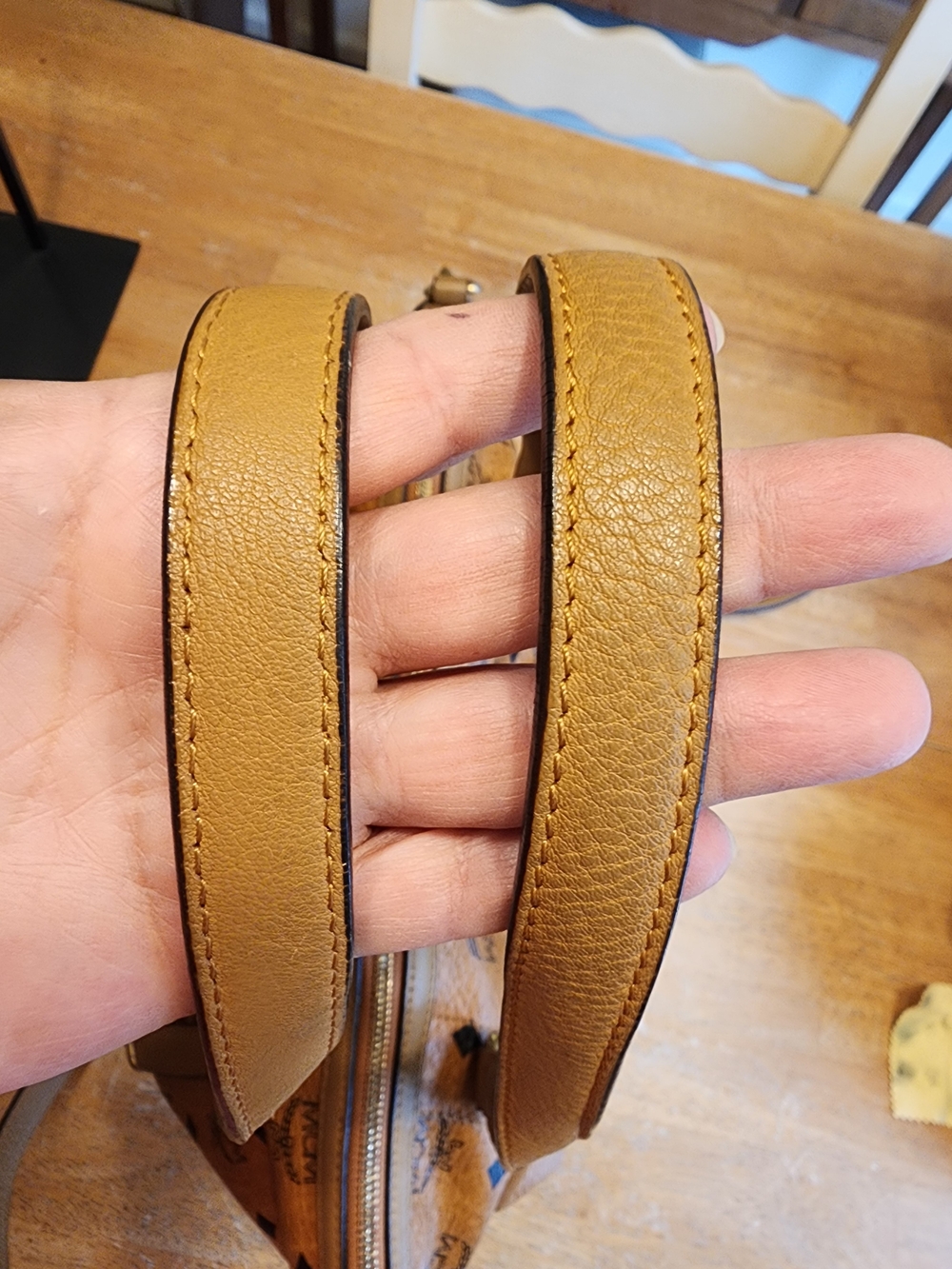 MCM Visetos Shoulder Bag in brown with a monogram print, gold-tone hardware - Picture 7 of 16